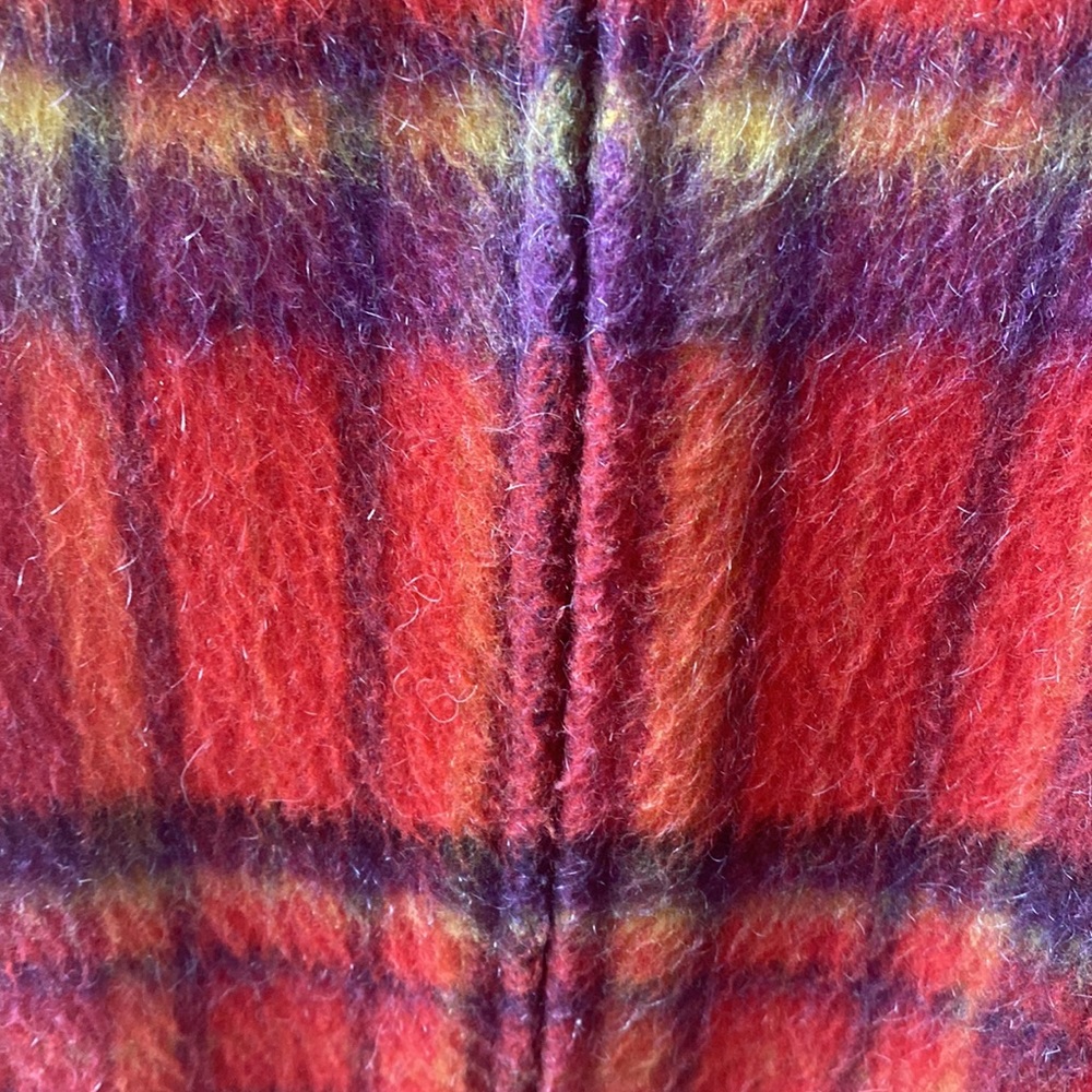 PRE-OWNED WOMEN’S REQUIREMENT PLAID JACKET - Picture 4 of 8